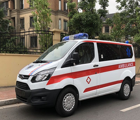 福特新全順 V362 短軸低頂柴油商務型救護車