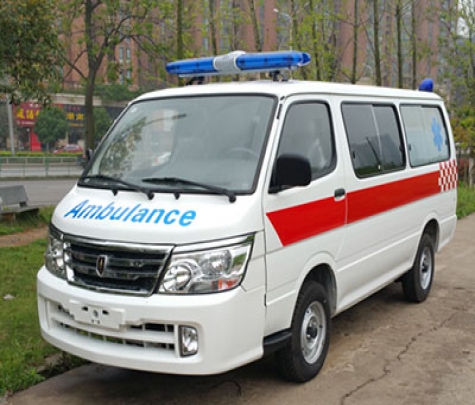 金杯海獅平頂2.0L轉運型救護車